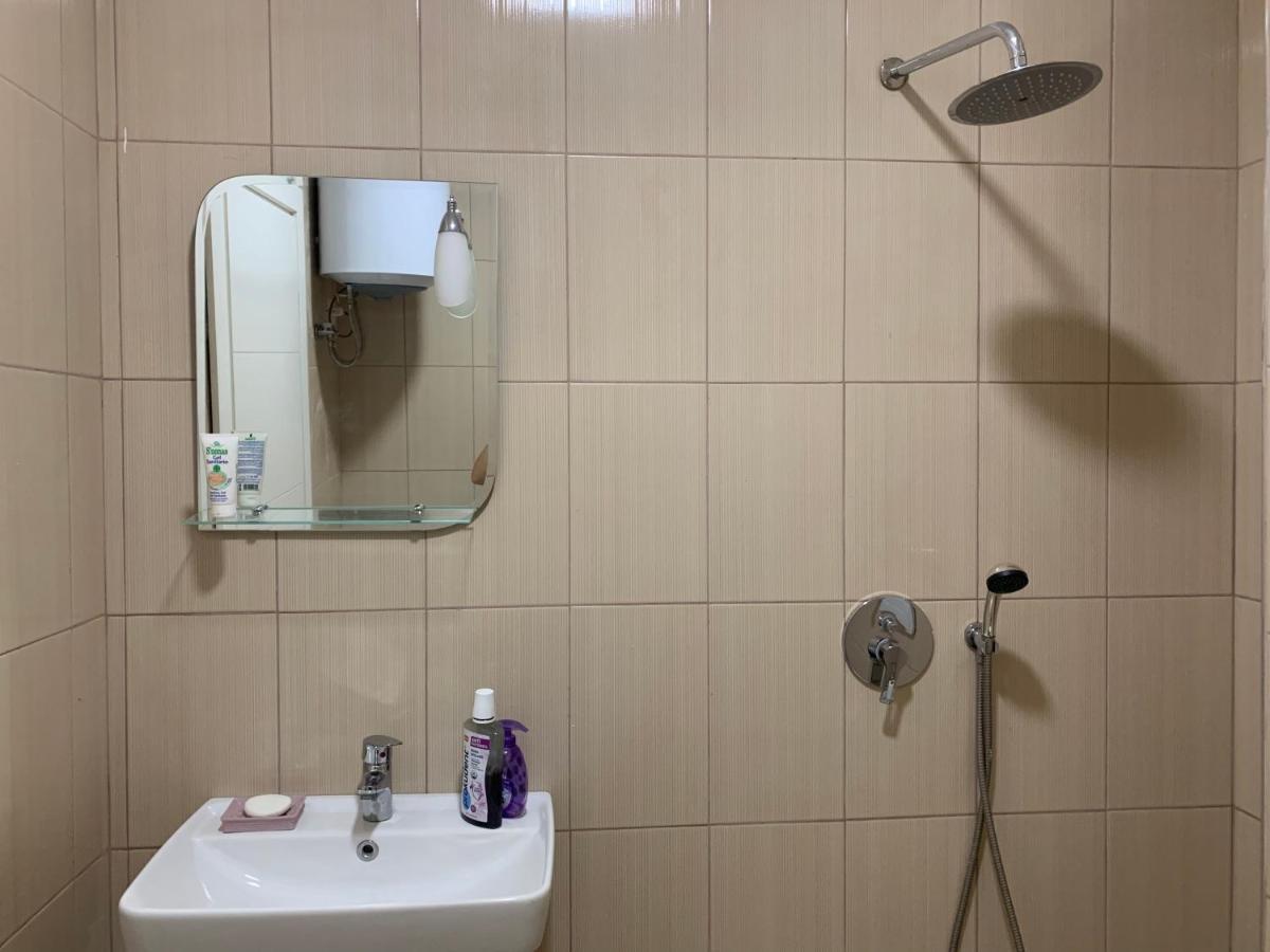 Beautiful And Lovely Apartment Tiranë Luaran gambar