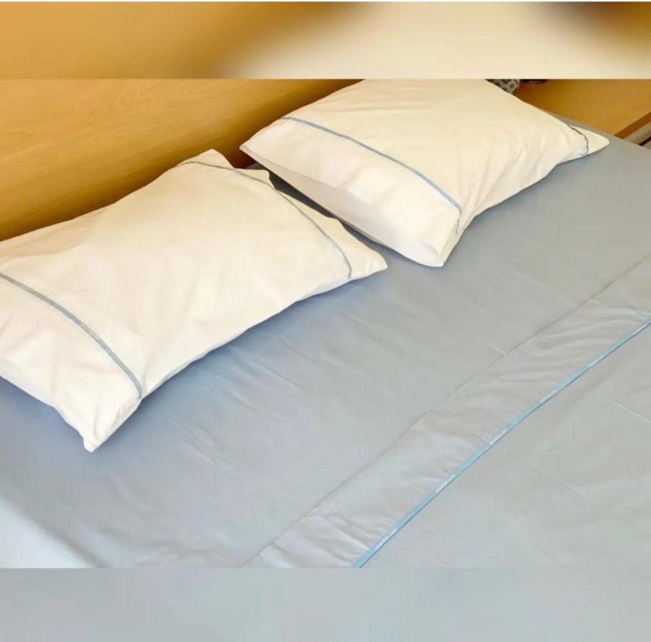 Beautiful And Lovely Apartment Tiranë Luaran gambar